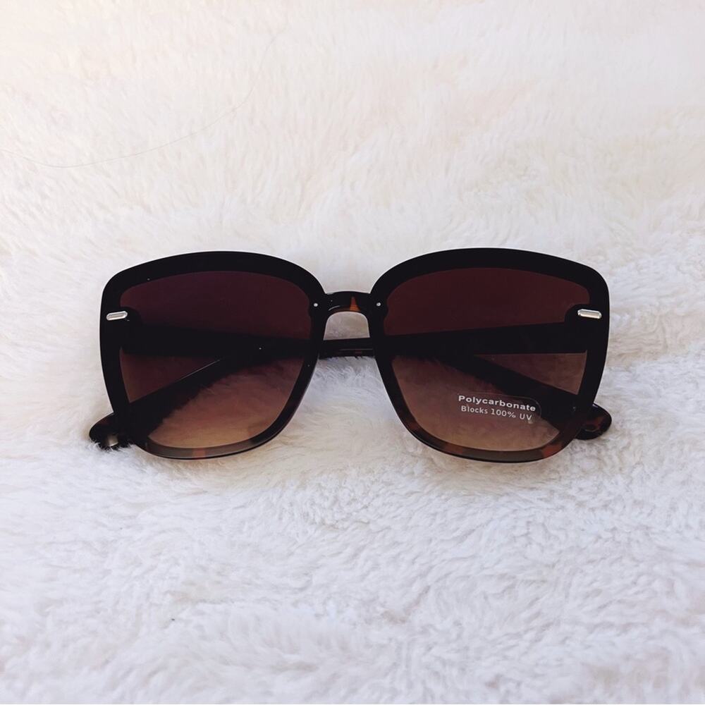 Giselle Black & Brown Oversized Cat Eye Sunglasses